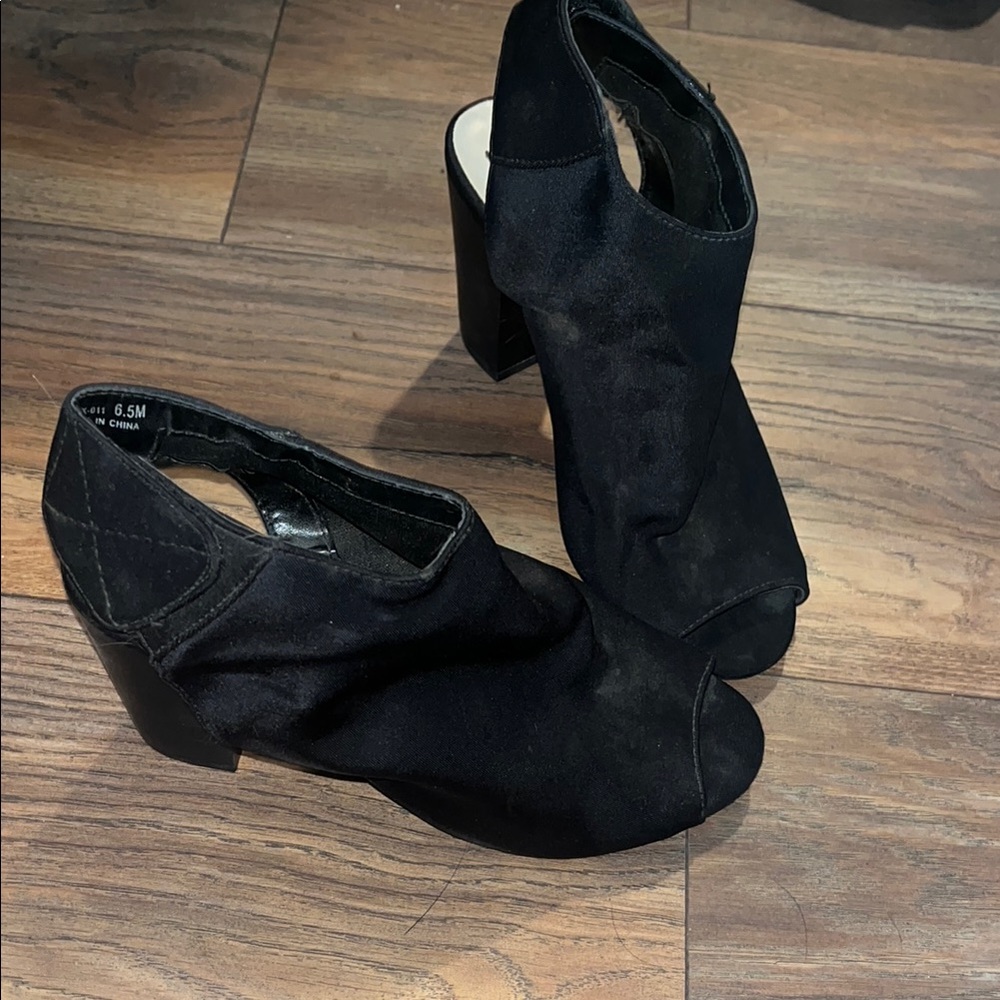 Chinese Laundry Black Peep-Toe Heeled Boots